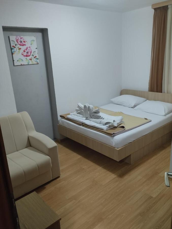 Pansion Danijel Hotell Međugorje Exteriör bild