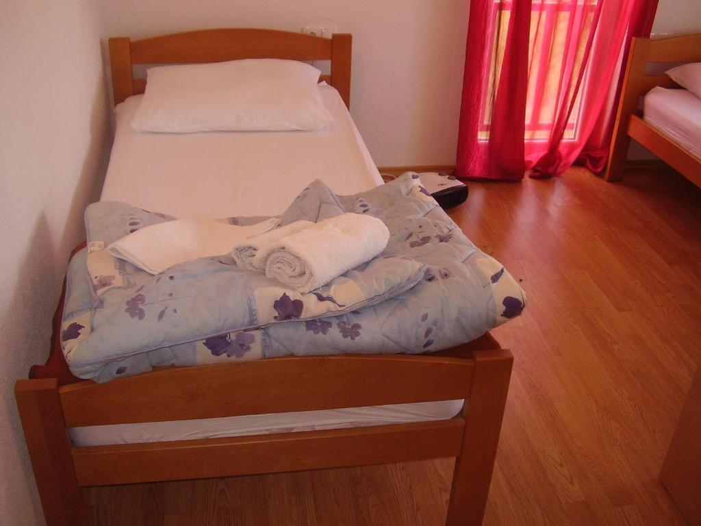 Pansion Danijel Hotell Međugorje Rum bild
