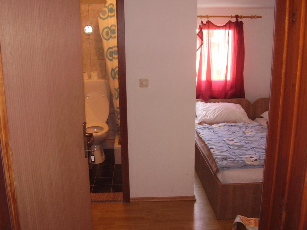 Pansion Danijel Hotell Međugorje Rum bild