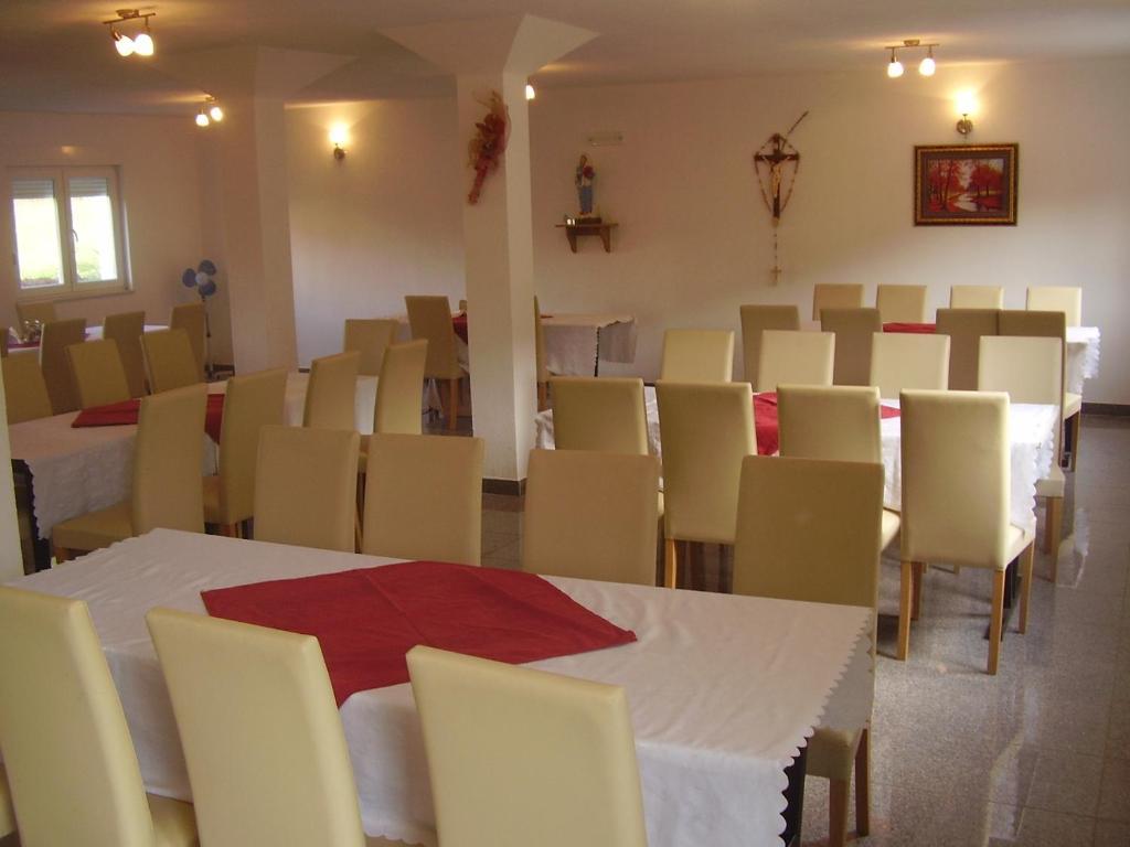Pansion Danijel Hotell Međugorje Exteriör bild