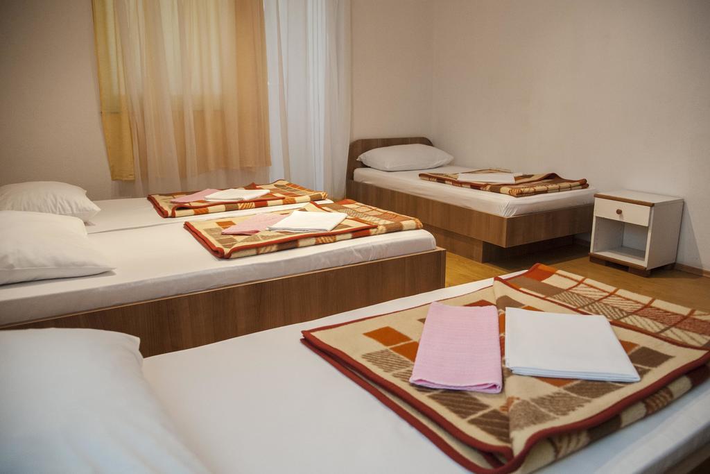 Pansion Danijel Hotell Međugorje Exteriör bild